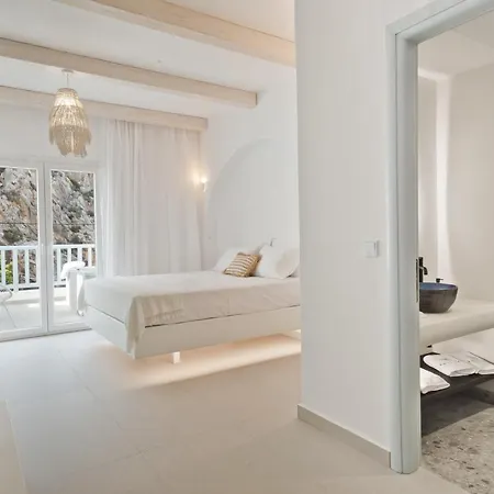 Enilion Luxury Kyra Panagia