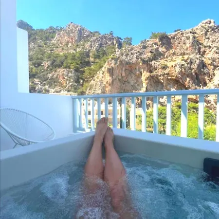 Enilion Luxury * Kyra Panagia