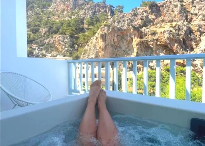 Enilion Luxury * Kyra Panagia