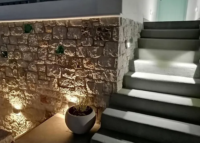 Enilion Luxury Apartament Kyra Panagia