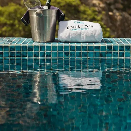 Enilion Luxury Apartment *