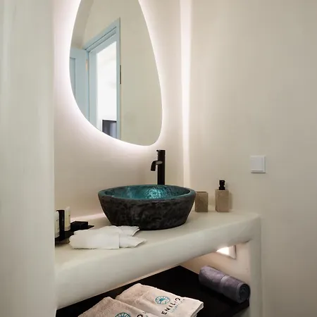 Enilion Luxury Apartman Kirá Panajá