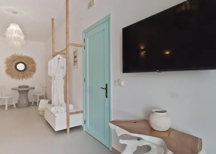 Enilion Luxury 키라파나기아